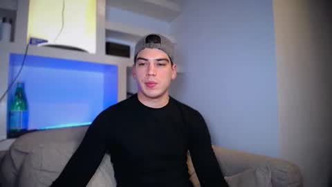 _aesthetic online show from February 5, 11:56 pm