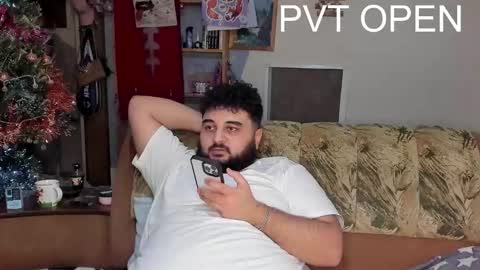 Alan online show from February 20, 6:02 pm