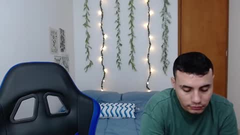 Alex online show from March 4, 4:17 am