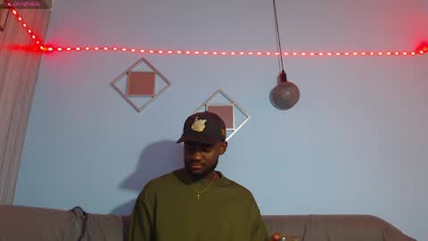 Andrew online show from May 25, 6:36 pm