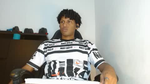 _cockpromise_ online show from October 23, 7:06 pm