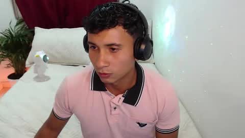 _duvan_123 online show from January 10, 2:50 am