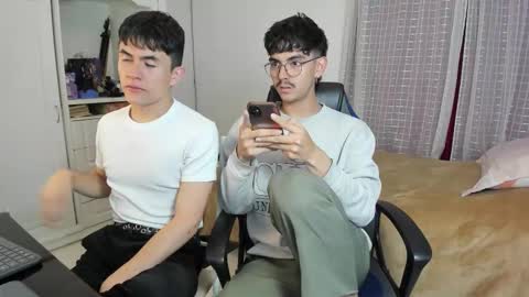 James online show from October 12, 10:26 pm