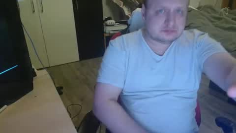 _kitsu_ online show from February 7, 4:19 am