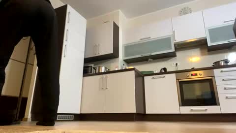 Layne online show from January 15, 3:58 pm