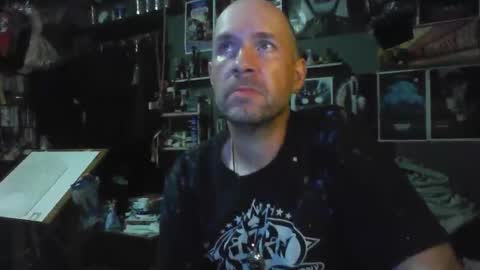 That guy online show from May 9, 4:41 pm