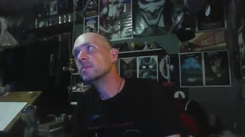 That guy online show from March 1, 4:56 am