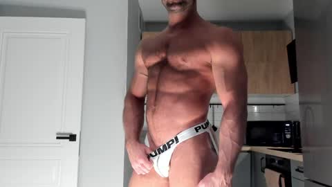 _miles19 online show from May 24, 4:02 pm
