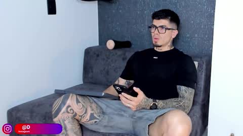 _mrcock_ online show from November 27, 10:46 pm