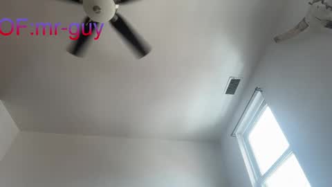 _mrguy_ online show from September 27, 4:49 pm