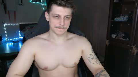 Vampire online show from March 8, 2:10 am