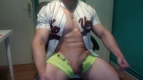 Snapshot of _r__o__b______ chatting on December 8, 9:52 pm Demon Rob online show from December 8, 9:52 pm