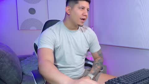 Roberto online show from March 17, 12:29 pm