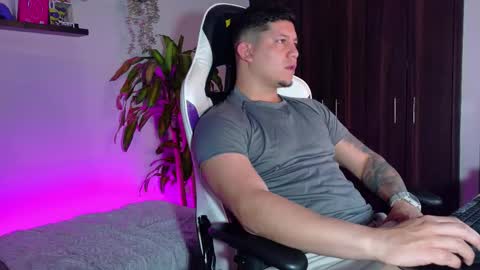 Roberto online show from January 12, 5:22 am