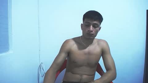 Juan Pablo-independent model online show from December 5, 6:42 am