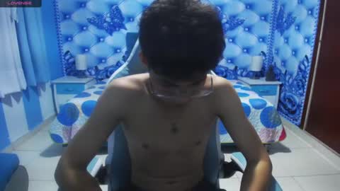 Liam scott  online show from February 11, 1:31 am