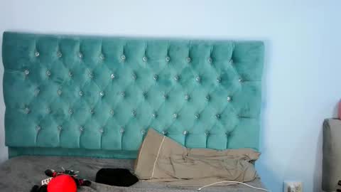 Thomas online show from January 8, 4:39 am