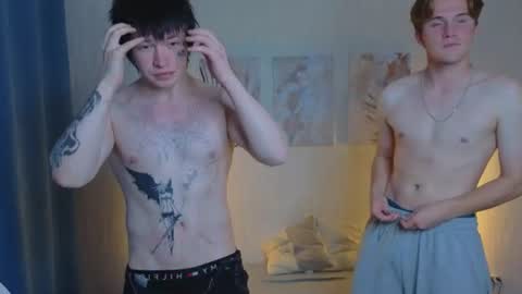 YoshiArthur online show from July 18, 4:52 am