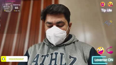 Sleepy owl online show from December 18, 9:27 am