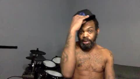 a_rizzy85 online show from January 17, 9:12 am