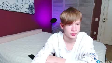 Michael online show from September 16, 5:58 pm