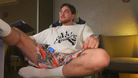 Alex online show from November 24, 9:21 am