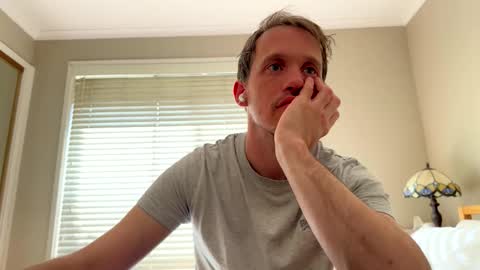 Kris online show from March 23, 5:24 am