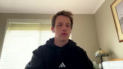 Kris online show from October 4, 9:52 pm