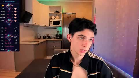 Aaron Bang online show from September 13, 11:28 pm