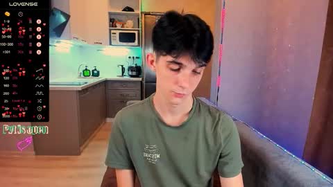 Aaron Bang online show from September 27, 7:45 pm