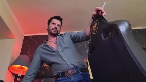 Aaron online show from January 19, 2:47 am