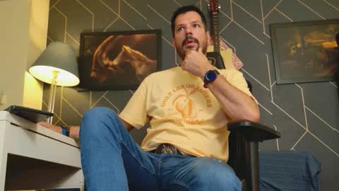 Aaron online show from September 8, 6:40 pm