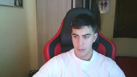 aaronlavine online show from February 11, 4:46 pm