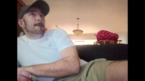 aaronshere888888 online show from April 1, 2:02 am