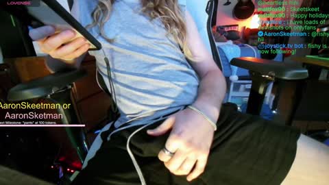 Aaron Skeetman online show from December 27, 6:24 am