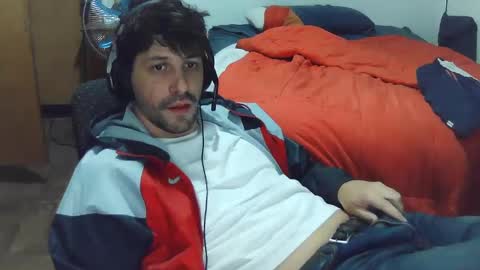 Snapshot of aaronspice chatting on March 12, 3:29 pm aaronspice online show from March 12, 3:29 pm