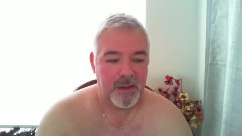 Snapshot of aarosteev chatting on December 17, 5:58 pm Jason online show from December 17, 5:58 pm