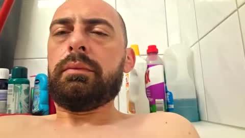 abas1986 online show from July 18, 8:53 am