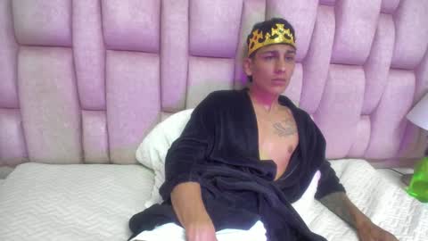 abie  max online show from February 4, 6:57 am