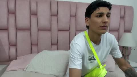 abie  max online show from January 15, 10:24 pm