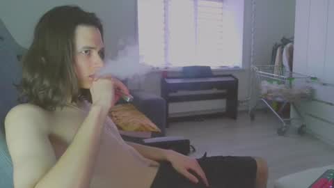 hi  cum in pvt noi extra tip online show from February 8, 11:33 am