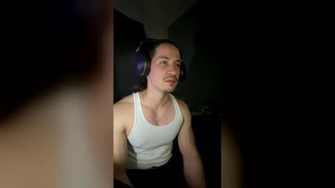 abraham_flores11 online show from March 27, 5:33 am