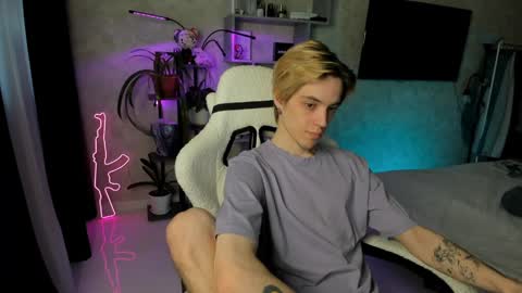 Nick online show from March 30, 2:07 pm