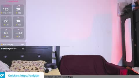 Snapshot of acid_longer chatting on February 1, 12:18 am centric independent model   online show from February 1, 12:18 am