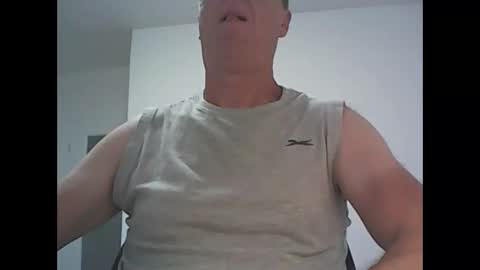 Snapshot of active147 chatting on September 25, 9:57 pm active147 online show from September 25, 9:57 pm