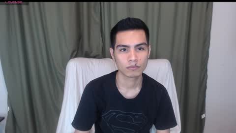 Snapshot of adam_sinclair chatting on October 29, 4:04 am adam_sinclair online show from October 29, 4:04 am