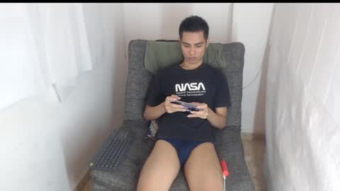 adam_sinclair online show from December 20, 6:04 pm