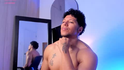 adambrocs1 online show from February 3, 2:11 pm