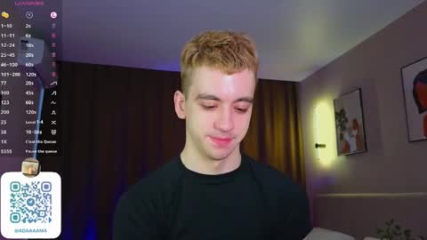 Snapshot of adampolerno chatting on January 17, 9:17 am Hi Im Adam Glad to see u here 3 And its my first day online show from January 17, 9:17 am