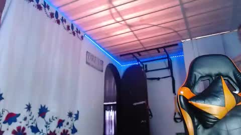 Anderson online show from February 8, 3:27 pm